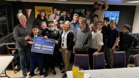 Banken tok utfordringen og bidrar til nytt fritidstilbud hver mandag!